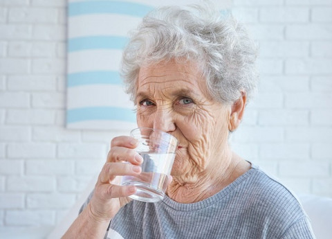 Idratazione: un ruolo fondamentale nella dieta e in estate